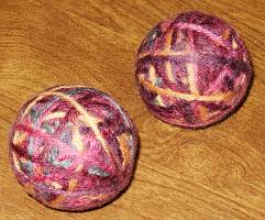 Dryer Balls made with Yarn